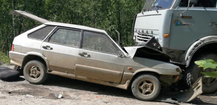 Турист из Ярославля попал под КАМАЗ на дороге Тулой – Бийка