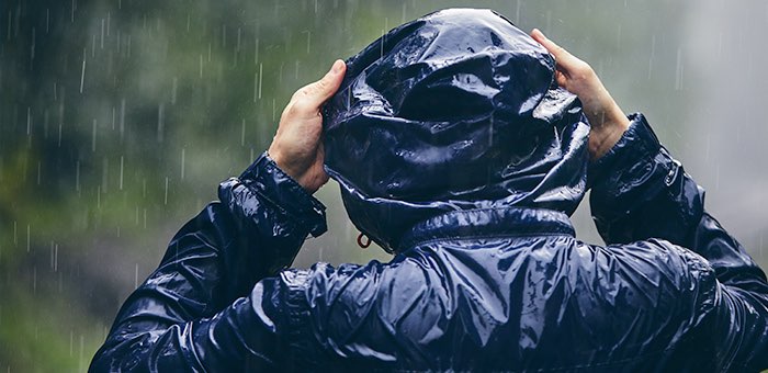 Штормовое предупреждение: усиление ветра, ливни, грозы, град