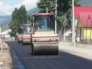 Дорожники ремонтируют подъезд к Онгудаю Дорожники ремонтируют подъезд к Онгудаю