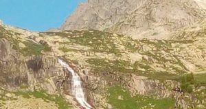 Туриста из Москвы благополучно сняли со скалы Туриста из Москвы благополучно сняли со скалы