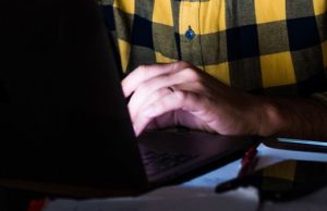 Суд вынес приговор извращенцу, пристававшему к детям в соцсетях Суд вынес приговор извращенцу, пристававшему к детям в соцсетях