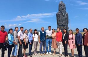 «Хранители»: в Усть-Канском районе установили новый арт-объект