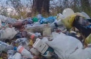 Воз мусора… и вывоз? Воз мусора… и вывоз?