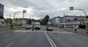 На пешеходном переходе возле «Магнита» сбили 23-летнюю горожанку На пешеходном переходе возле «Магнита» сбили 23-летнюю горожанку