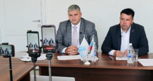 Дороги, мосты, сакральность и агломерация: Роман Птицын и Константин Зорий ответили на вопросы в прямом эфире