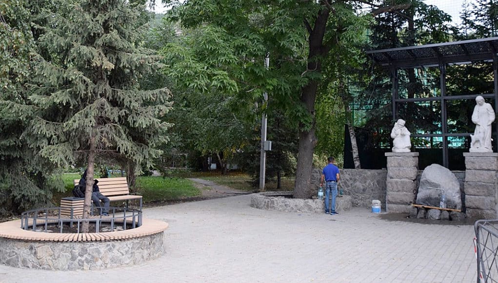 В Горно-Алтайске завершается благоустройство родника «Ырысту и Аленушка» В Горно-Алтайске завершается благоустройство родника «Ырысту и Аленушка»