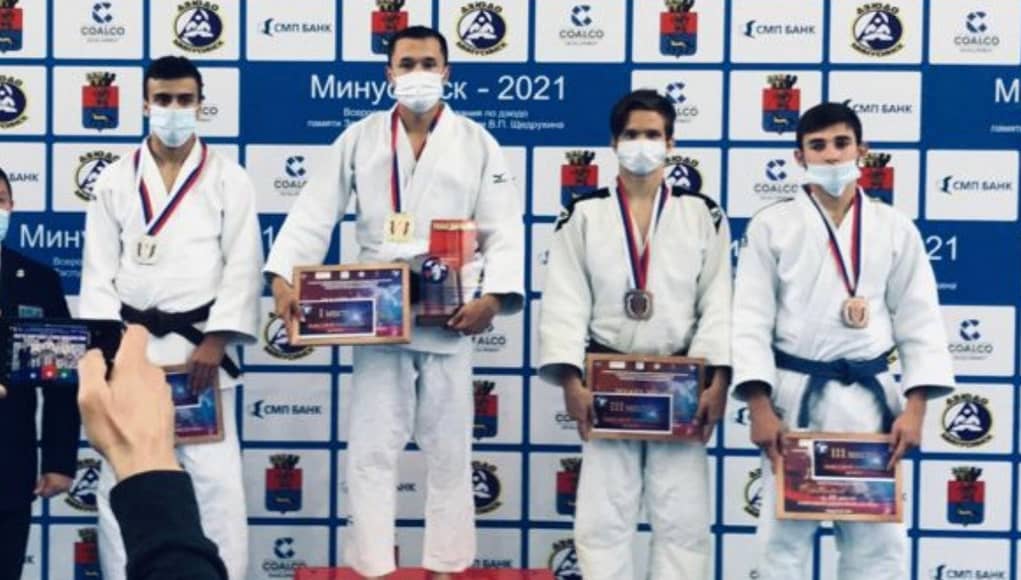 Айвар Ямончеряев завоевал путевку на чемпионат России по дзюдо