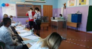 За пять часов до окончания голосования явка составила почти 39%