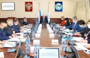 Два сценария. Министр представил прогноз социального-экономического развития Два сценария. Министр представил прогноз социального-экономического развития