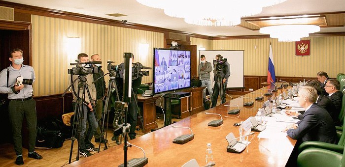По инициативе «ЕР» началась реализация инфраструктурных проектов в регионах и программы капремонта школ