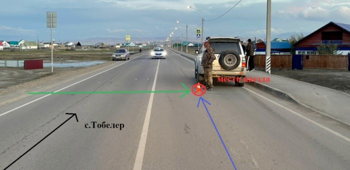 24-летний пешеход попал под колеса Toyota Land Cruiser Prado в Кош-Агаче