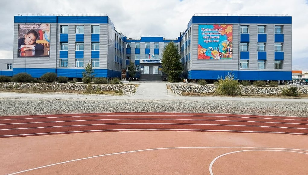 В Кош-Агаче после капитального ремонта открыли школу имени Чаптынова