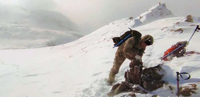 В окрестностях ледника Ак-Тру расставили фотоловушки на снежного барса