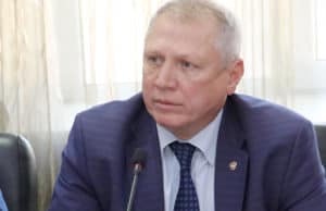 Новый министр здравоохранения Валерий Елыкомов: биография