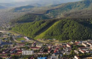 В Горно-Алтайске обсуждают проект благоустройства тропы здоровья на Комсомолке