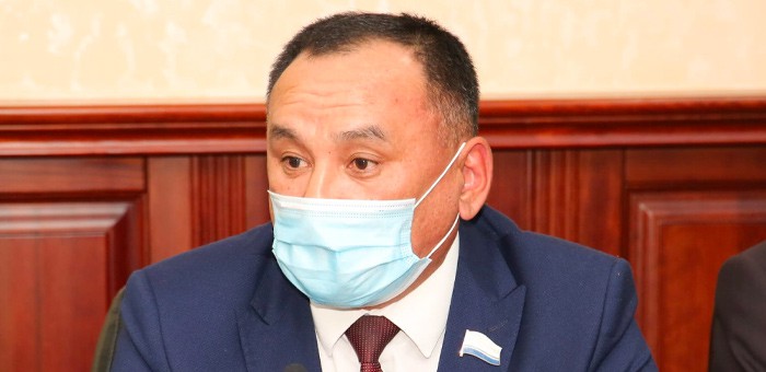 Петр Попошев предложил собрать средства на памятник Лазарю Кокышеву