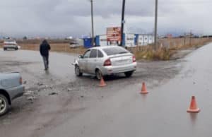 Житель Усть-Коксы на Toyota Sprinter не пропустил гостя региона, ехавшего по главной дороге Житель Усть-Коксы на Toyota Sprinter не пропустил гостя региона, ехавшего по главной дороге