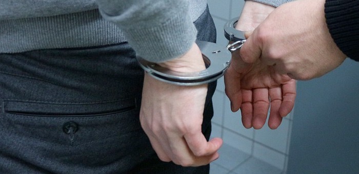 В Горно-Алтайске будут судить преступника, убившего прохожего за отказ дать закурить