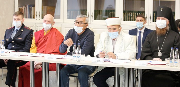 Рисков возникновения конфликтов на национальной почве нет
