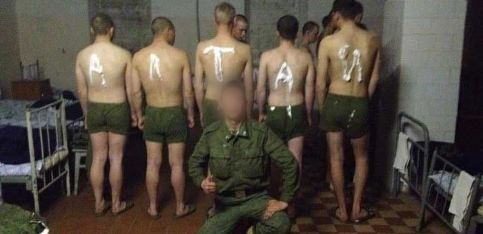 Дембель из Кош-Агача, унижавший новобранцев, воспользовался «правом на забвение»