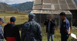 Троих мужчин, зверски убивших своего знакомого, отправили в колонию строгого режима
