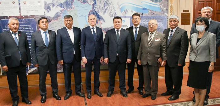 Делегация Киргизии посетила Республику Алтай