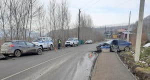 Водитель без прав выехал на встречку и устроил ДТП в Горно-Алтайске