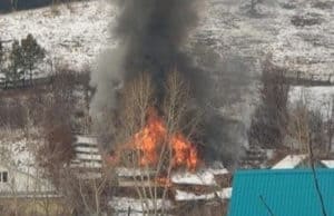 На вчерашнем пожаре есть спасшийся. СУСК возбудил дело о причинении смерти по неосторожности На вчерашнем пожаре есть спасшийся. СУСК возбудил дело о причинении смерти по неосторожности