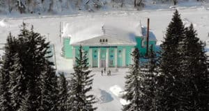 Непротивление ковиду: суд приостановил работу кинотеатра «Голубой Алтай» Непротивление ковиду: суд приостановил работу кинотеатра «Голубой Алтай»