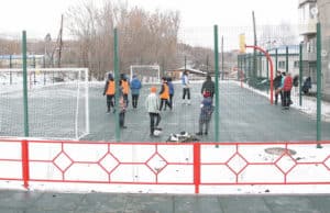 В Горно-Алтайске открыли новую спортплощадку В Горно-Алтайске открыли новую спортплощадку