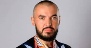 Марчел Парабина завоевал золото на чемпионате Евразии по пауэрлифтингу