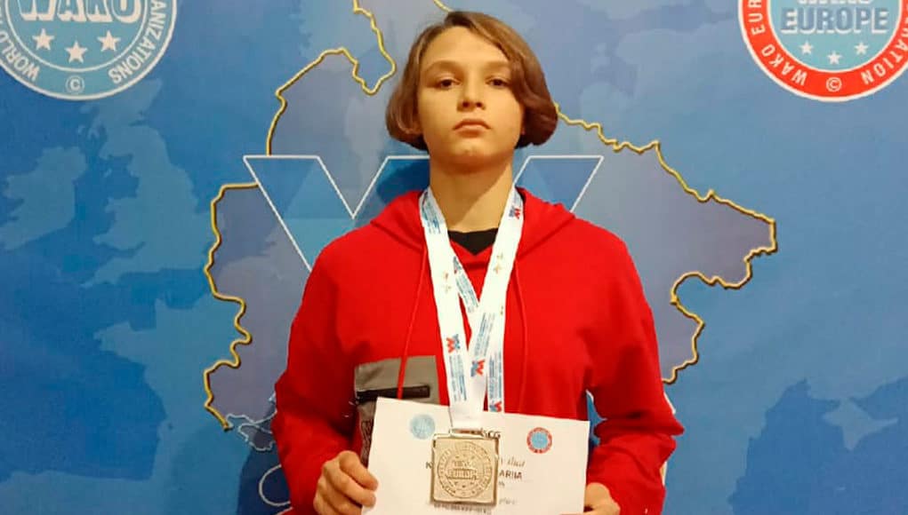 Спортсменка с Алтая завоевала серебро первенства Европы по кикбоксингу