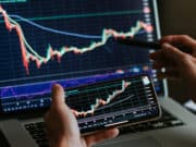 Что делать, если вам звонят и предлагают «заработать на инвестициях» Что делать, если вам звонят и предлагают «заработать на инвестициях»