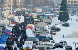 Предновогодняя ярмарка пройдет в Горно-Алтайске 25 декабря Предновогодняя ярмарка пройдет в Горно-Алтайске 25 декабря