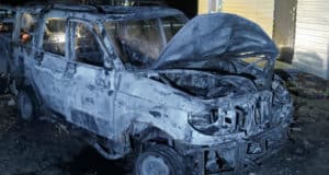 Разборки двух новосибирцев в Республике Алтай завершились поджогом автомобиля