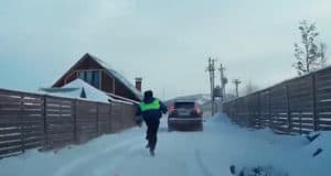 Пьяный подросток угнал автомобиль и сбил пешехода на тротуаре