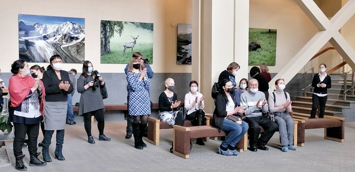 В Национальном музее открылась выставка полуфиналистов конкурса «Живая природа Алтая»