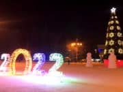 Строительство снежного городка завершили в Горно-Алтайске Строительство снежного городка завершили в Горно-Алтайске