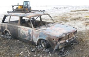 Жители Алтайского края угнали в Майме автомобиль и сожгли его Жители Алтайского края угнали в Майме автомобиль и сожгли его