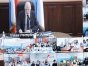 Глава республики провел Урок цифры для кош-агачских школьников