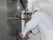 В колонии строгого режима освоили выпуск молока и сметаны