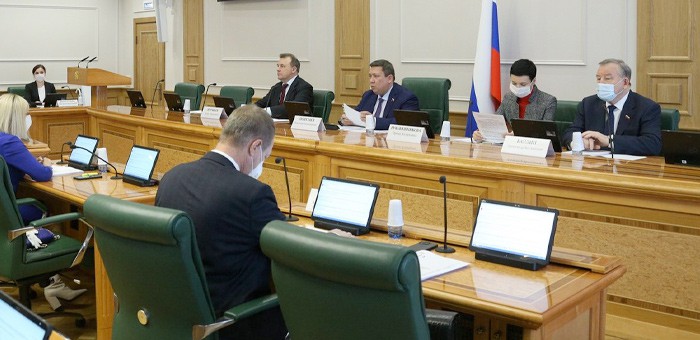 Совет Федерации рассматривает законопроект об ужесточении наказания для педофилов
