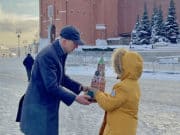 Олег Хорохордин в рамках акции «Елка желаний» исполнил мечту ребенка