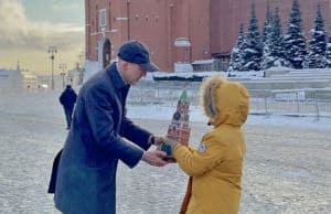 Олег Хорохордин в рамках акции «Елка желаний» исполнил мечту ребенка из Ильинки Олег Хорохордин в рамках акции «Елка желаний» исполнил мечту ребенка