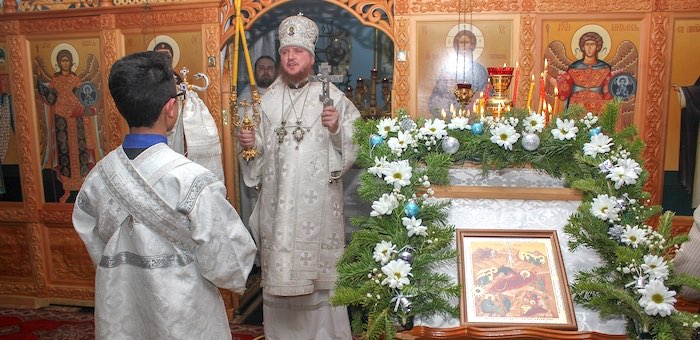 Православные готовятся встретить Рождество Христово (расписание богослужений)