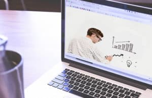 Жителей Республики Алтай приглашают на вебинары про инвестирование Жителей Республики Алтай приглашают на вебинары про инвестирование