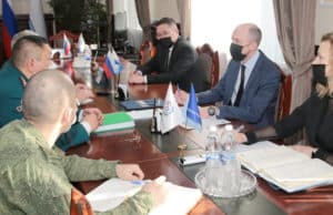 Глава республики провел совещание с казаками
