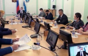 В Эл Курултае обсудили ситуацию с незаконной рубкой кедра в Бийкинском лесничестве В Эл Курултае обсудили ситуацию с незаконной рубкой кедра в Бийкинском лесничестве