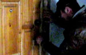 В поисках спиртного житель республики вломился в дом к незнакомой женщине с ребенком В поисках спиртного житель республики вломился в дом к незнакомой женщине с ребенком