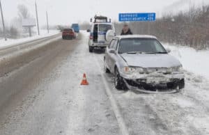 Гость из Новосибирска разогнал автомобиль на Чуйском тракте и слетел в кювет Гость из Новосибирска разогнал автомобиль на Чуйском тракте и слетел в кювет